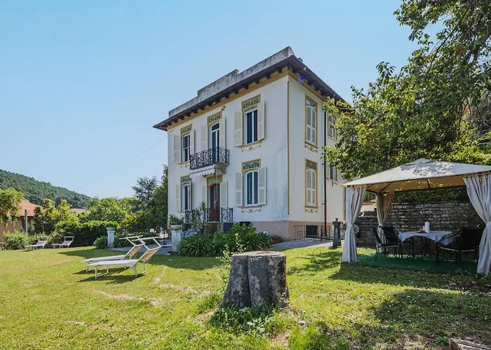 Nyaraló Diana By Interhome La Spezia