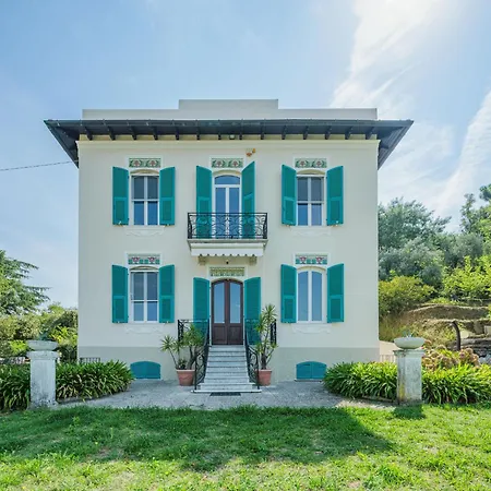 Diana By Interhome * La Spezia