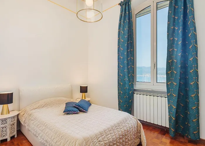 Diana By Interhome * La Spezia